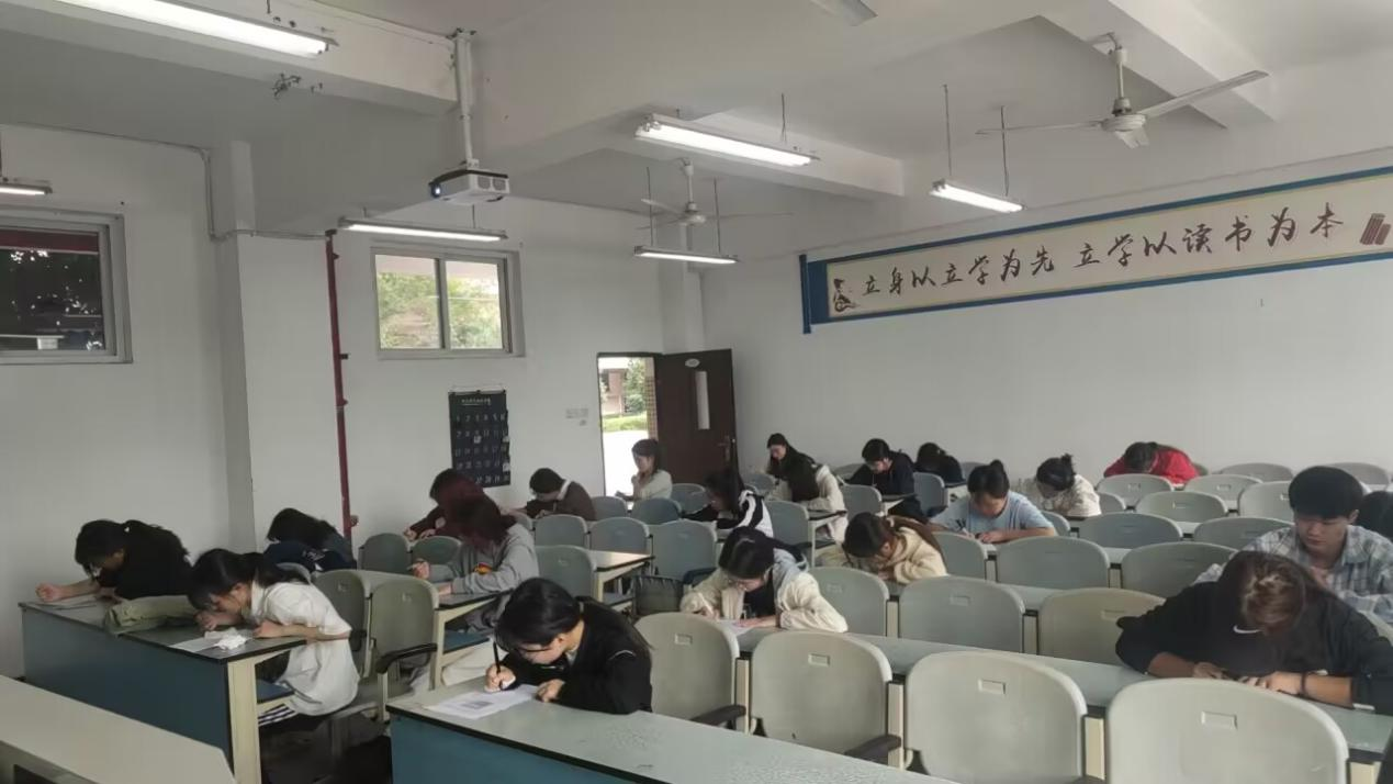 图片4.png 图片4.png
